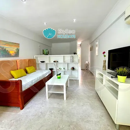 Skysea Nogalera Lejlighed